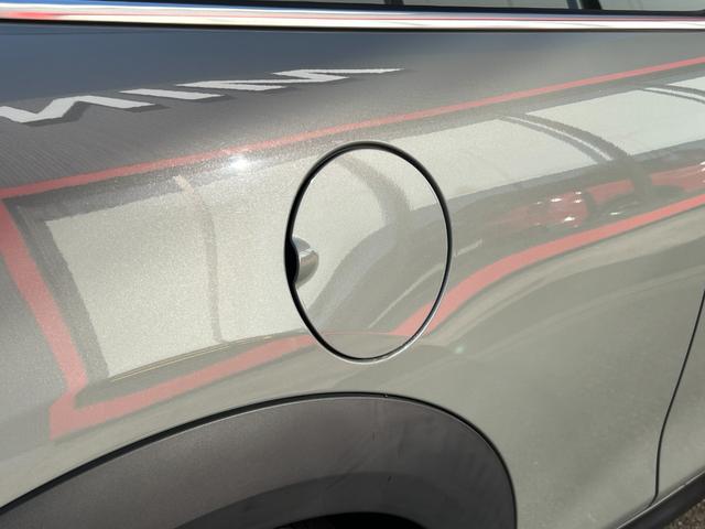 ＭＩＮＩ 　純正ナビ・アイドリングストップ・Ｂｌｕｅｔｏｏｔｈ・カーテンエアバック・１５インチ純正アルミホイール・ＥＴＣ・認定中古車（28枚目）
