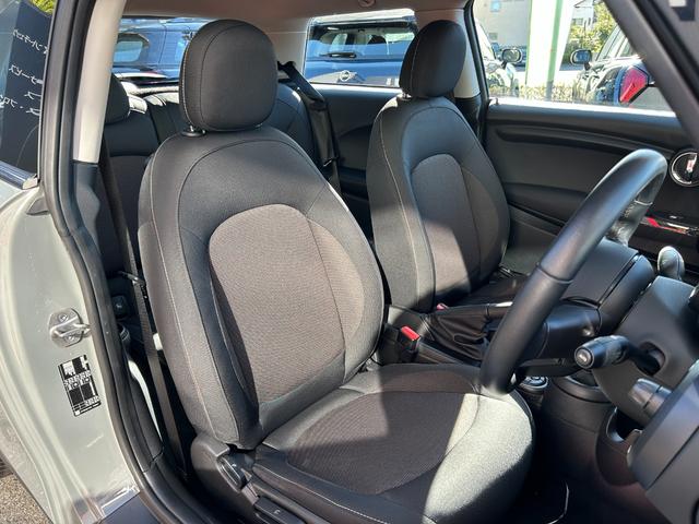 ＭＩＮＩ 　純正ナビ・アイドリングストップ・Ｂｌｕｅｔｏｏｔｈ・カーテンエアバック・１５インチ純正アルミホイール・ＥＴＣ・認定中古車（32枚目）