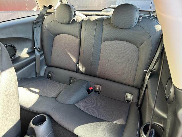 ＭＩＮＩ 　純正ナビ・アイドリングストップ・Ｂｌｕｅｔｏｏｔｈ・カーテンエアバック・１５インチ純正アルミホイール・ＥＴＣ・認定中古車（38枚目）
