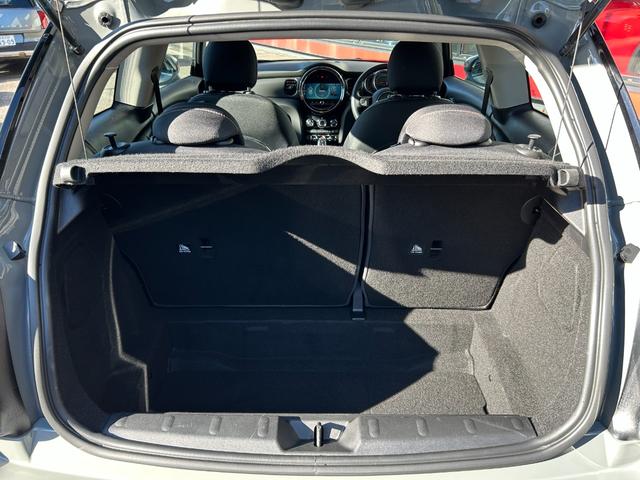 ＭＩＮＩ 　純正ナビ・アイドリングストップ・Ｂｌｕｅｔｏｏｔｈ・カーテンエアバック・１５インチ純正アルミホイール・ＥＴＣ・認定中古車（45枚目）