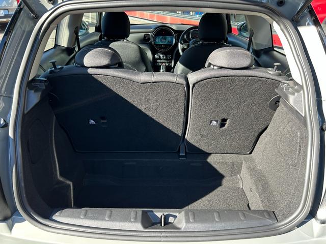 ＭＩＮＩ 　純正ナビ・アイドリングストップ・Ｂｌｕｅｔｏｏｔｈ・カーテンエアバック・１５インチ純正アルミホイール・ＥＴＣ・認定中古車（46枚目）