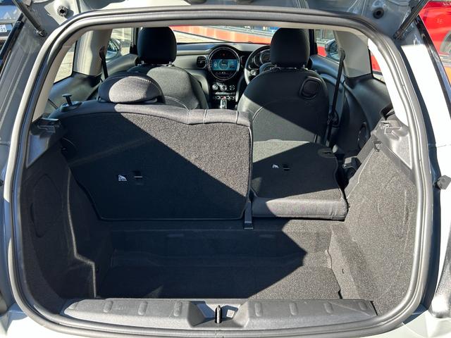 ＭＩＮＩ 　純正ナビ・アイドリングストップ・Ｂｌｕｅｔｏｏｔｈ・カーテンエアバック・１５インチ純正アルミホイール・ＥＴＣ・認定中古車（47枚目）