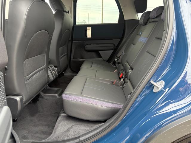 ＭＩＮＩ カントリーマンＤ　フェイバリット・トリム　純正ナビ・純正バックカメラ・アダプティブクルーズコントロール・サラウンドビューモニター・オートライト・オートワイパー・アップルカープレイ・アンドロイドオート（44枚目）