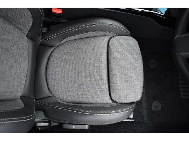 ＭＩＮＩ クーパーＤ　クラブマン　クラシック・トリム　純正バックカメラ・アイドリングストップ・ＥＴＣ・Ｂｌｕｅｔｏｏｔｈ・キーレス・コンフォートアクセス・認定中古車（30枚目）