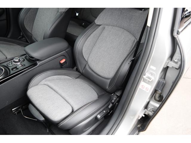 ＭＩＮＩ クーパーＤ　クラブマン　クラシック・トリム　純正バックカメラ・アイドリングストップ・ＥＴＣ・Ｂｌｕｅｔｏｏｔｈ・キーレス・コンフォートアクセス・認定中古車（32枚目）