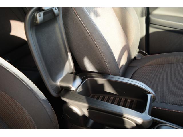 ＭＩＮＩ クーパーＤ　クロスオーバー　純正ＨＤＤナビゲーションシステム／ＥＴＣ２．０／アクティブクルーズコントロール／テールゲートイージーオープナー／純正バックカメラ／コンフォートアクセス／ＬＥＤヘッドライト／純正アルミホイール（16枚目）