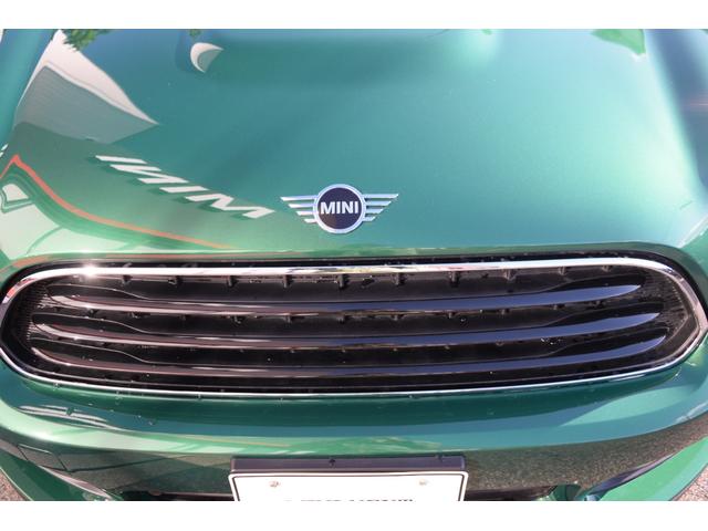 ＭＩＮＩ クーパーＤ　クロスオーバー　純正ＨＤＤナビゲーションシステム／ＥＴＣ２．０／アクティブクルーズコントロール／テールゲートイージーオープナー／純正バックカメラ／コンフォートアクセス／ＬＥＤヘッドライト／純正アルミホイール（28枚目）