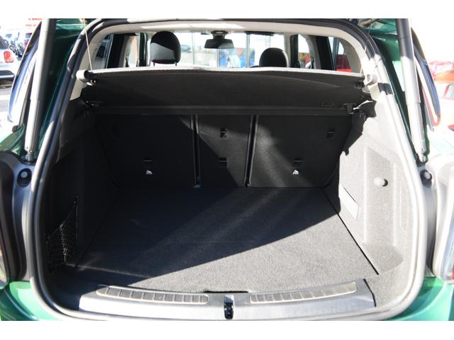 ＭＩＮＩ クーパーＤ　クロスオーバー　純正ＨＤＤナビゲーションシステム／ＥＴＣ２．０／アクティブクルーズコントロール／テールゲートイージーオープナー／純正バックカメラ／コンフォートアクセス／ＬＥＤヘッドライト／純正アルミホイール（49枚目）