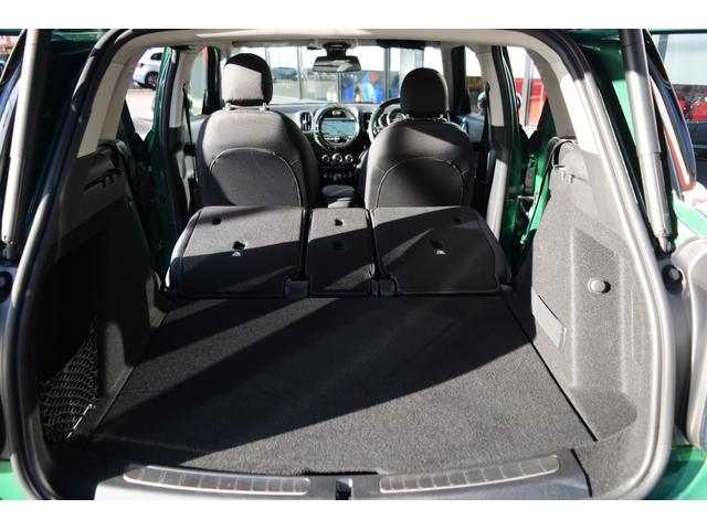 ＭＩＮＩ クーパーＤ　クロスオーバー　純正ＨＤＤナビゲーションシステム／ＥＴＣ２．０／アクティブクルーズコントロール／テールゲートイージーオープナー／純正バックカメラ／コンフォートアクセス／ＬＥＤヘッドライト／純正アルミホイール（52枚目）