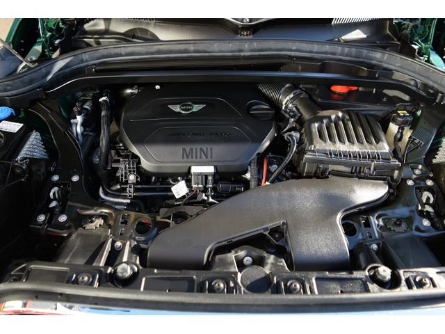 ＭＩＮＩ クーパーＤ　クロスオーバー　純正ＨＤＤナビゲーションシステム／ＥＴＣ２．０／アクティブクルーズコントロール／テールゲートイージーオープナー／純正バックカメラ／コンフォートアクセス／ＬＥＤヘッドライト／純正アルミホイール（56枚目）