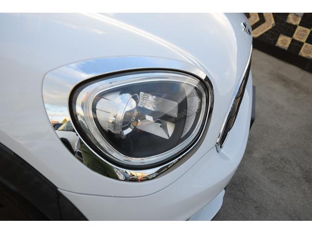 MINI クーパーD クロスオーバー 純正HDDナビゲーションシステム/ETC2.0/テールゲートイージーオープナー/純正バックカメラ/コンフォートアクセス/フォグライト/LEDヘッドライト/純正アルミホイール(25枚目)