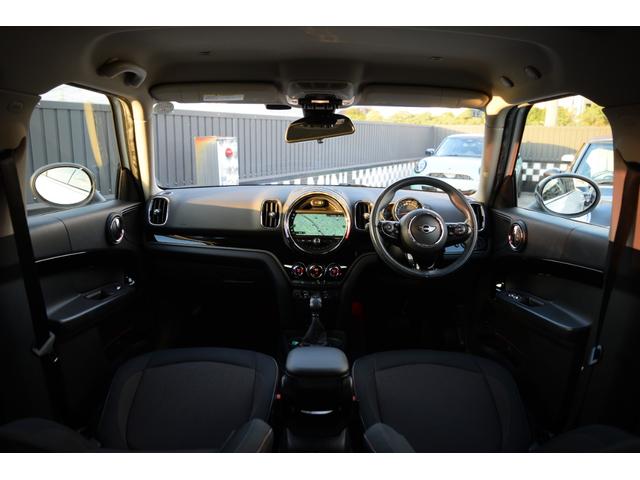 MINI クーパーD クロスオーバー 純正HDDナビゲーションシステム/ETC2.0/テールゲートイージーオープナー/純正バックカメラ/コンフォートアクセス/フォグライト/LEDヘッドライト/純正アルミホイール(44枚目)