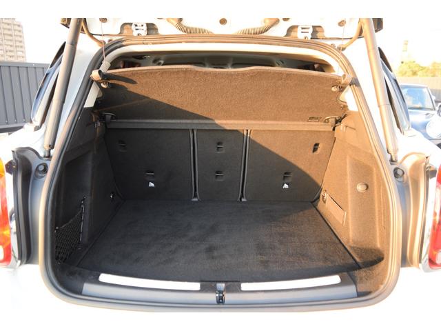 MINI クーパーD クロスオーバー 純正HDDナビゲーションシステム/ETC2.0/テールゲートイージーオープナー/純正バックカメラ/コンフォートアクセス/フォグライト/LEDヘッドライト/純正アルミホイール(49枚目)