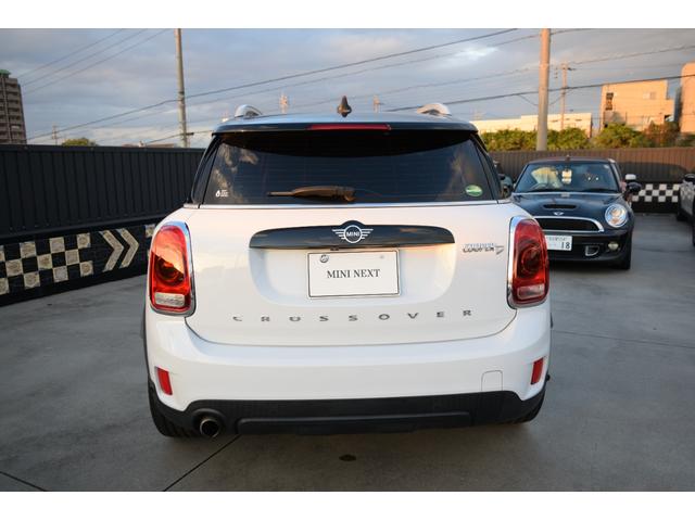 MINI クーパーD クロスオーバー 純正HDDナビゲーションシステム/ETC2.0/テールゲートイージーオープナー/純正バックカメラ/コンフォートアクセス/フォグライト/LEDヘッドライト/純正アルミホイール(61枚目)