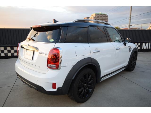 MINI クーパーD クロスオーバー 純正HDDナビゲーションシステム/ETC2.0/テールゲートイージーオープナー/純正バックカメラ/コンフォートアクセス/フォグライト/LEDヘッドライト/純正アルミホイール(62枚目)