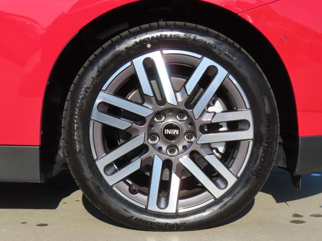 MINI クーパーE クラシック・トリム 純正ナビ・アップルカープレイ・アンドロイドオート・シートヒーター・ステアリングヒーター・キーレス・Bluetooth・アダプティブクルーズコントロール・認定中古車(31枚目)