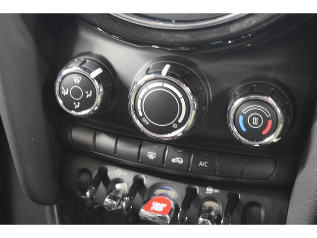 ＭＩＮＩ ヴィクトリア　純正ナビ・バックカメラ・リミッター・Ｂｌｕｅｔｏｏｔｈ・アイドリングストップ・オートライト・オートワイパー・フロントフォグランプ・認定中古車（11枚目）