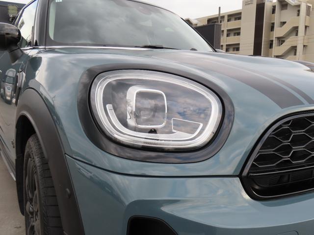 MINI クーパーSD クロスオーバー オール4 認定中古車・Bluetooth接続・バックカメラ・ユニオンジャックテールランプ・オートライ・追従機能・オートワイパー・ETC付き・ALL4・LEDライト・オットマン(26枚目)