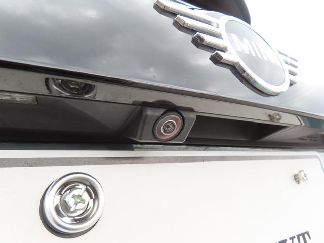 MINI クーパーSD クロスオーバー オール4 認定中古車・Bluetooth接続・バックカメラ・ユニオンジャックテールランプ・オートライ・追従機能・オートワイパー・ETC付き・ALL4・LEDライト・オットマン(33枚目)