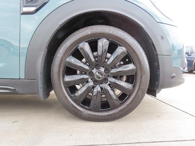 MINI クーパーSD クロスオーバー オール4 認定中古車・Bluetooth接続・バックカメラ・ユニオンジャックテールランプ・オートライ・追従機能・オートワイパー・ETC付き・ALL4・LEDライト・オットマン(35枚目)