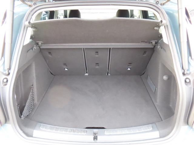 MINI クーパーSD クロスオーバー オール4 認定中古車・Bluetooth接続・バックカメラ・ユニオンジャックテールランプ・オートライ・追従機能・オートワイパー・ETC付き・ALL4・LEDライト・オットマン(49枚目)