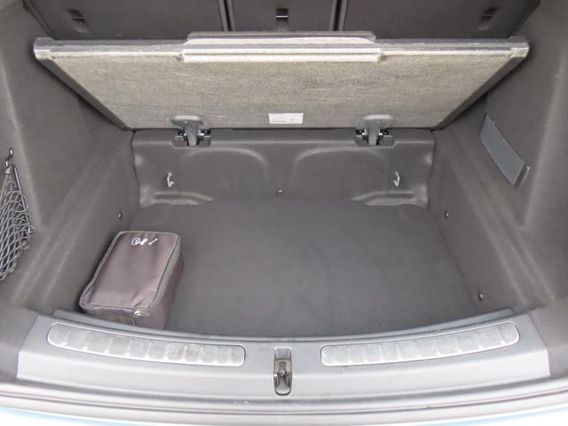 MINI クーパーSD クロスオーバー オール4 認定中古車・Bluetooth接続・バックカメラ・ユニオンジャックテールランプ・オートライ・追従機能・オートワイパー・ETC付き・ALL4・LEDライト・オットマン(56枚目)