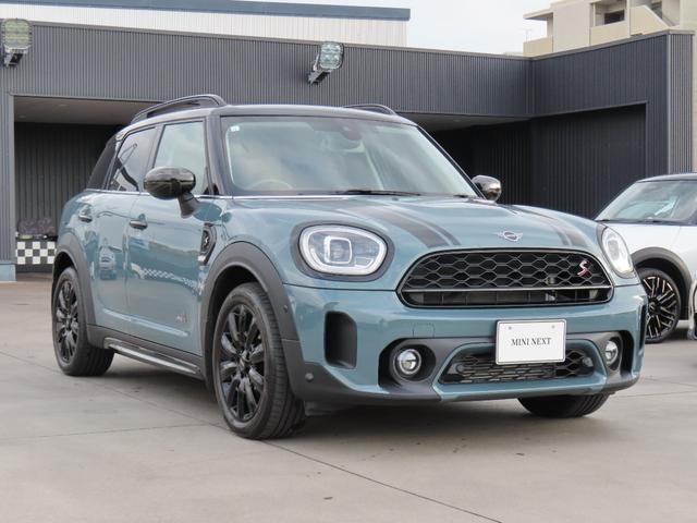 MINI クーパーSD クロスオーバー オール4 認定中古車・Bluetooth接続・バックカメラ・ユニオンジャックテールランプ・オートライ・追従機能・オートワイパー・ETC付き・ALL4・LEDライト・オットマン(64枚目)
