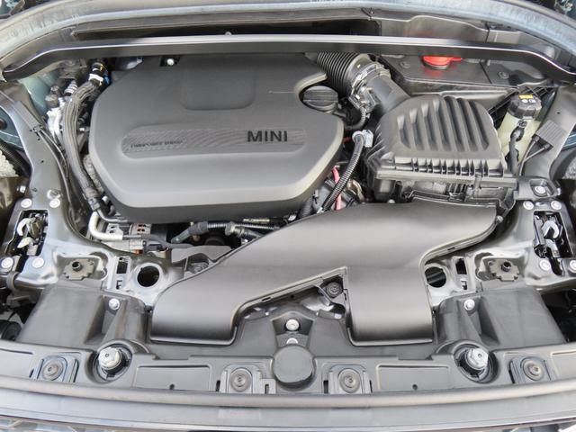 MINI クーパーSD クロスオーバー オール4 認定中古車・Bluetooth接続・バックカメラ・ユニオンジャックテールランプ・オートライ・追従機能・オートワイパー・ETC付き・ALL4・LEDライト・オットマン(65枚目)