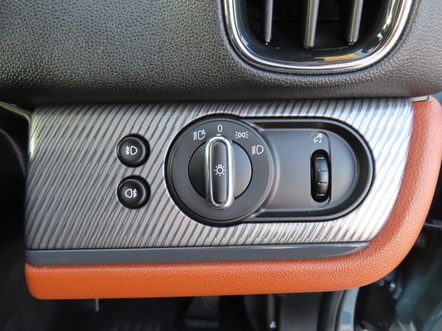 ＭＩＮＩ クーパーＳ　Ｅ　クロスオーバー　オール４　純正ナビ・純正バックカメラ・アダプティブクルーズコントロール・ＥＴＣ・純正シートヒーター・レザーシート・Ｂｌｕｅｔｏｏｔｈ・キーレス・コンフォートアクセス・認定中古車（22枚目）