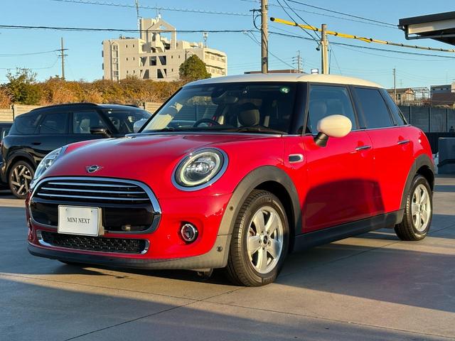 ＭＩＮＩ 　認定中古車・ユニオンジャックテールランプ・ＬＥＤライト・Ｂｌｕｅｔｏｏｔｈ接続・バックカメラ・純正ナビ・リッミター機能・軽油・オートワイパー・オートライト（53枚目）