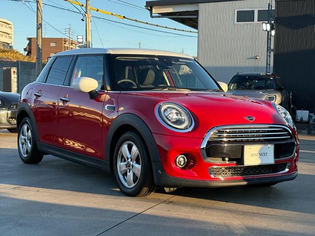 ＭＩＮＩ 　認定中古車・ユニオンジャックテールランプ・ＬＥＤライト・Ｂｌｕｅｔｏｏｔｈ接続・バックカメラ・純正ナビ・リッミター機能・軽油・オートワイパー・オートライト（59枚目）