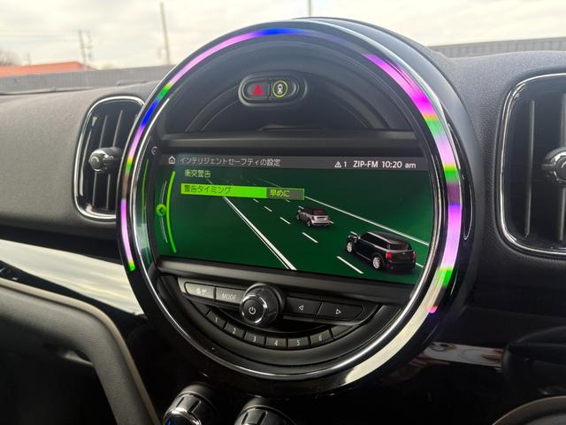 ＭＩＮＩ クーパーＤ　クロスオーバー　純正バックカメラ・純正ナビ・キーレス・コンフォートアクセス・アダプティブクルーズコントロール・ＥＴＣ・Ｂｌｕｅｔｏｏｔｈ・フォグランプ・電動格納ドアミラー・認定中古車（13枚目）