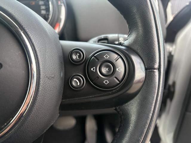 ＭＩＮＩ クーパーＤ　クロスオーバー　純正バックカメラ・純正ナビ・キーレス・コンフォートアクセス・アダプティブクルーズコントロール・ＥＴＣ・Ｂｌｕｅｔｏｏｔｈ・フォグランプ・電動格納ドアミラー・認定中古車（22枚目）