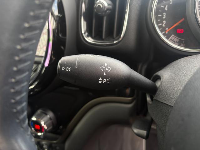 ＭＩＮＩ クーパーＤ　クロスオーバー　純正バックカメラ・純正ナビ・キーレス・コンフォートアクセス・アダプティブクルーズコントロール・ＥＴＣ・Ｂｌｕｅｔｏｏｔｈ・フォグランプ・電動格納ドアミラー・認定中古車（23枚目）