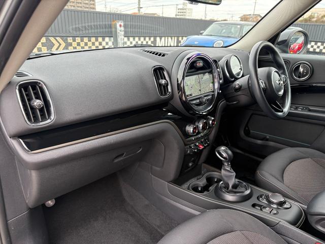 ＭＩＮＩ クーパーＤ　クロスオーバー　純正バックカメラ・純正ナビ・キーレス・コンフォートアクセス・アダプティブクルーズコントロール・ＥＴＣ・Ｂｌｕｅｔｏｏｔｈ・フォグランプ・電動格納ドアミラー・認定中古車（47枚目）