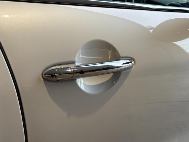 ＭＩＮＩ クーパーＤプレミアムプラスパッケージクラシックトリム　アップルカープレイ・純正バックカメラ・純正シートヒーター・ワイヤレスチャージング・ＥＴＣ・キーレス・コンフォートアクセス・Ｂｌｕｅｔｏｏｔｈ・プレミアムプラスパッケージ・認定中古車（28枚目）