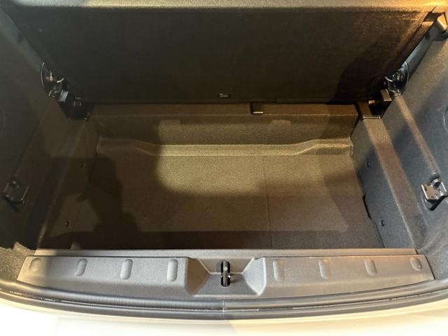 ＭＩＮＩ クーパーＤプレミアムプラスパッケージクラシックトリム　アップルカープレイ・純正バックカメラ・純正シートヒーター・ワイヤレスチャージング・ＥＴＣ・キーレス・コンフォートアクセス・Ｂｌｕｅｔｏｏｔｈ・プレミアムプラスパッケージ・認定中古車（55枚目）