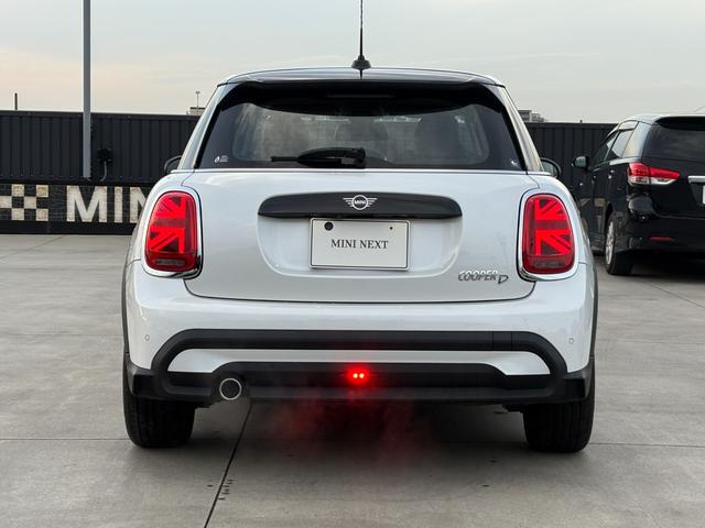 ＭＩＮＩ クーパーＤプレミアムプラスパッケージクラシックトリム　アップルカープレイ・純正バックカメラ・純正シートヒーター・ワイヤレスチャージング・ＥＴＣ・キーレス・コンフォートアクセス・Ｂｌｕｅｔｏｏｔｈ・プレミアムプラスパッケージ・認定中古車（60枚目）