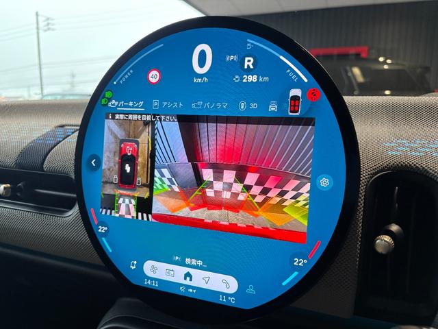 ＭＩＮＩ クーパーＳ　コンバーチブル　フェイバリット・トリム　純正ナビ・アップルカープレイ・アンドロイドオート・シートヒーター・ステアリングヒーター・キーレス・Ｂｌｕｅｔｏｏｔｈ・アダプティブクルーズコントロール・認定中古車（12枚目）