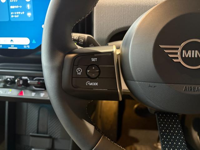 ＭＩＮＩ クーパーＳ　コンバーチブル　フェイバリット・トリム　純正ナビ・アップルカープレイ・アンドロイドオート・シートヒーター・ステアリングヒーター・キーレス・Ｂｌｕｅｔｏｏｔｈ・アダプティブクルーズコントロール・認定中古車（18枚目）
