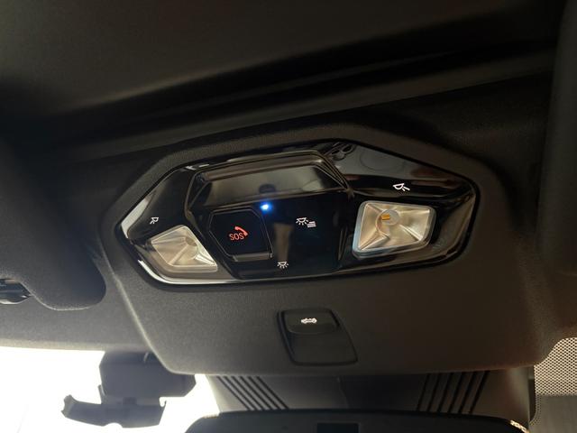 ＭＩＮＩ クーパーＳ　コンバーチブル　フェイバリット・トリム　純正ナビ・アップルカープレイ・アンドロイドオート・シートヒーター・ステアリングヒーター・キーレス・Ｂｌｕｅｔｏｏｔｈ・アダプティブクルーズコントロール・認定中古車（22枚目）