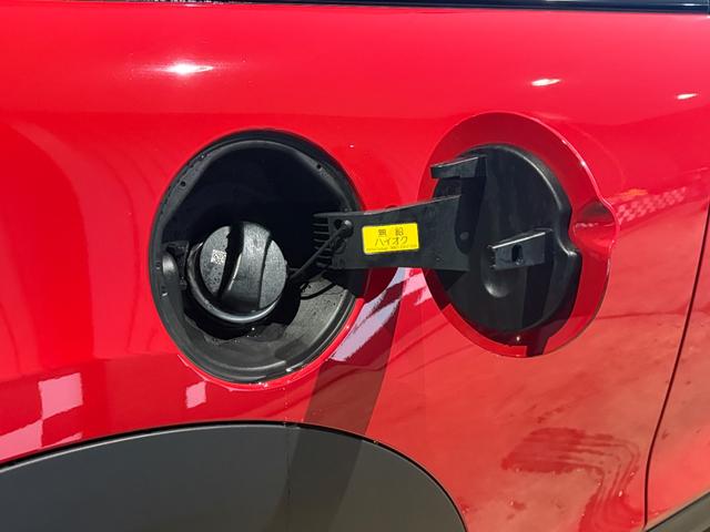 ＭＩＮＩ クーパーＳ　コンバーチブル　フェイバリット・トリム　純正ナビ・アップルカープレイ・アンドロイドオート・シートヒーター・ステアリングヒーター・キーレス・Ｂｌｕｅｔｏｏｔｈ・アダプティブクルーズコントロール・認定中古車（29枚目）