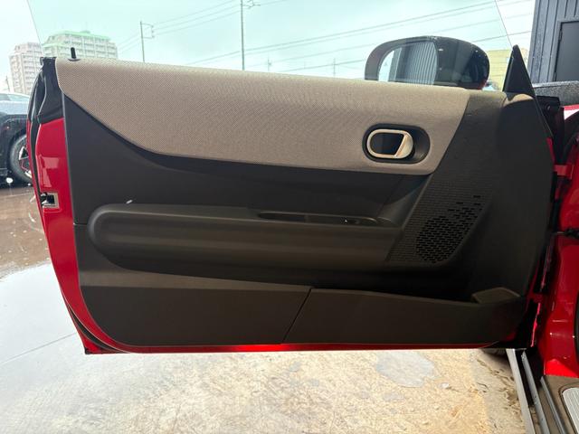 ＭＩＮＩ クーパーＳ　コンバーチブル　フェイバリット・トリム　純正ナビ・アップルカープレイ・アンドロイドオート・シートヒーター・ステアリングヒーター・キーレス・Ｂｌｕｅｔｏｏｔｈ・アダプティブクルーズコントロール・認定中古車（43枚目）