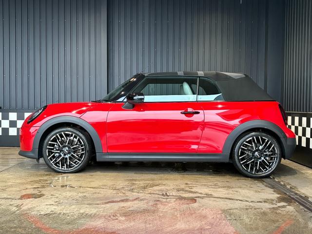 ＭＩＮＩ クーパーＳ　コンバーチブル　フェイバリット・トリム　純正ナビ・アップルカープレイ・アンドロイドオート・シートヒーター・ステアリングヒーター・キーレス・Ｂｌｕｅｔｏｏｔｈ・アダプティブクルーズコントロール・認定中古車（48枚目）
