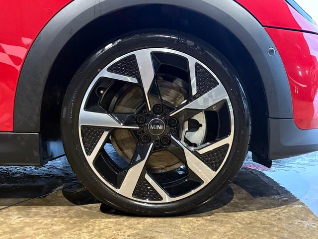 �����A���~�z�C�[���B���N�T�X�A�a�l�v�A�����Z�f�X�x���c�A�t�B�A�b�g�A�A�E�f�B�A�t�H���N�X���[�Q���A�{���{�A�A���t�@�����I�A�v�W���[�A�V�g���G���A���m�[�A�X�o���������̕��ɂ��I�X�X���̈��ł��I