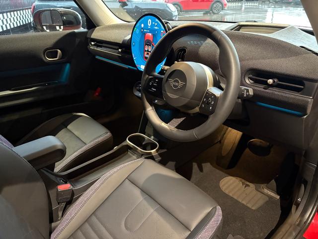 �C���p�l�i�^�]�ȑ��j