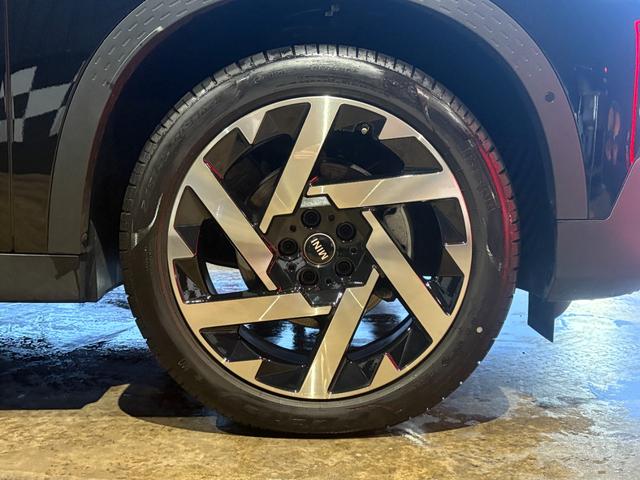 ＭＩＮＩ カントリーマンＳオール４　フェイバリット・トリム　純正ナビ・アップルカープレイ・アンドロイドオート・シートヒーター・ステアリングヒーター・キーレス・Ｂｌｕｅｔｏｏｔｈ・アダプティブクルーズコントロール・認定中古車（25枚目）