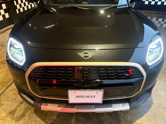ＭＩＮＩ カントリーマンＳオール４　フェイバリット・トリム　純正ナビ・アップルカープレイ・アンドロイドオート・シートヒーター・ステアリングヒーター・キーレス・Ｂｌｕｅｔｏｏｔｈ・アダプティブクルーズコントロール・認定中古車（30枚目）