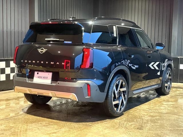 ＭＩＮＩ カントリーマンＳオール４　フェイバリット・トリム　純正ナビ・アップルカープレイ・アンドロイドオート・シートヒーター・ステアリングヒーター・キーレス・Ｂｌｕｅｔｏｏｔｈ・アダプティブクルーズコントロール・認定中古車（57枚目）