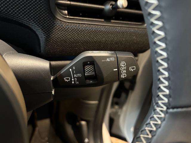 ＭＩＮＩ クーパーＣ　クラシック・トリム　純正ナビ・アップルカープレイ・アンドロイドオート・シートヒーター・ステアリングヒーター・キーレス・Ｂｌｕｅｔｏｏｔｈ・アダプティブクルーズコントロール・認定中古車（20枚目）